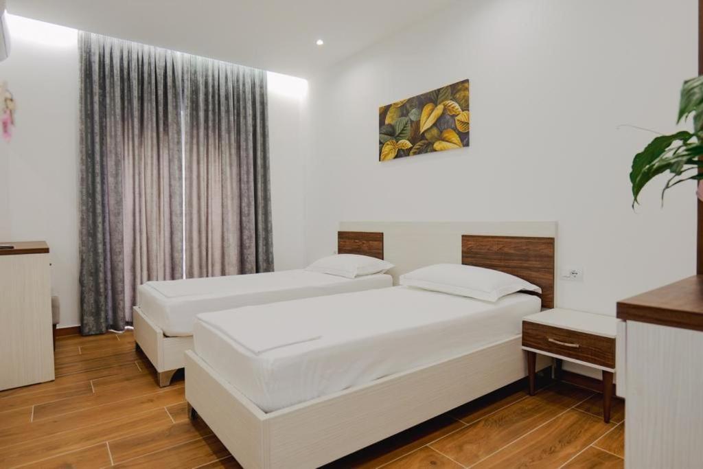 Eden Suites&apartments * Sarandë