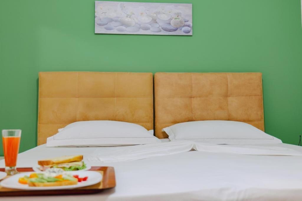 Eden Suites&apartments Apartamento Sarandë
