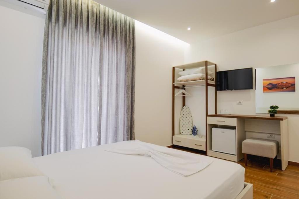 Eden Suites&apartments * Sarandë