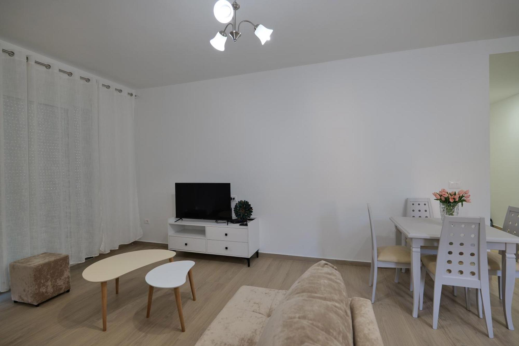 Eden Suites&apartments Sarandë